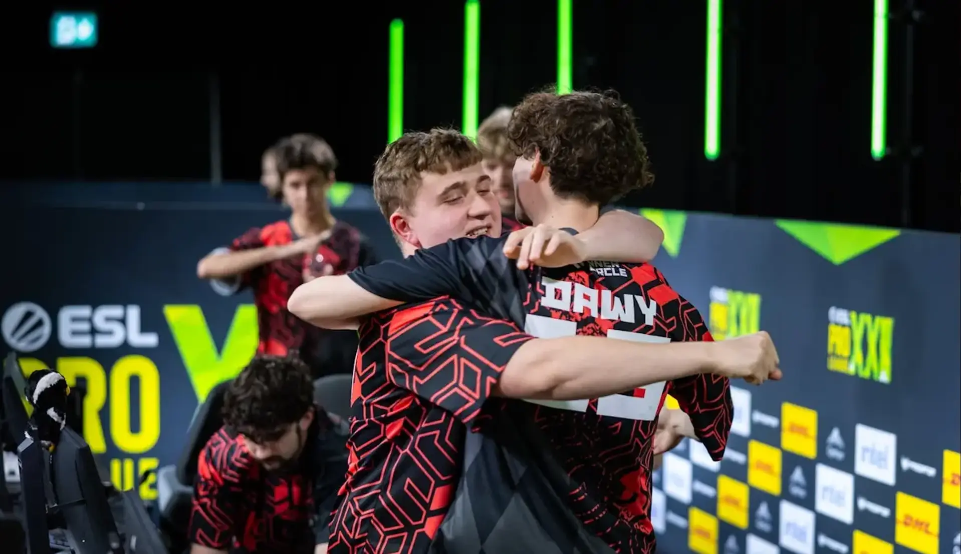 Гравці Imperial святкують кваліфікацію на BLAST Open Porto