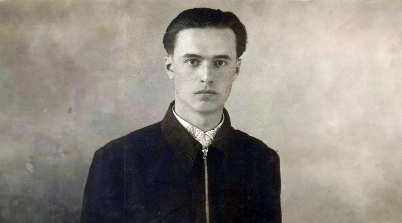 Василий Симоненко — коммунист: был ли поэт членом партии